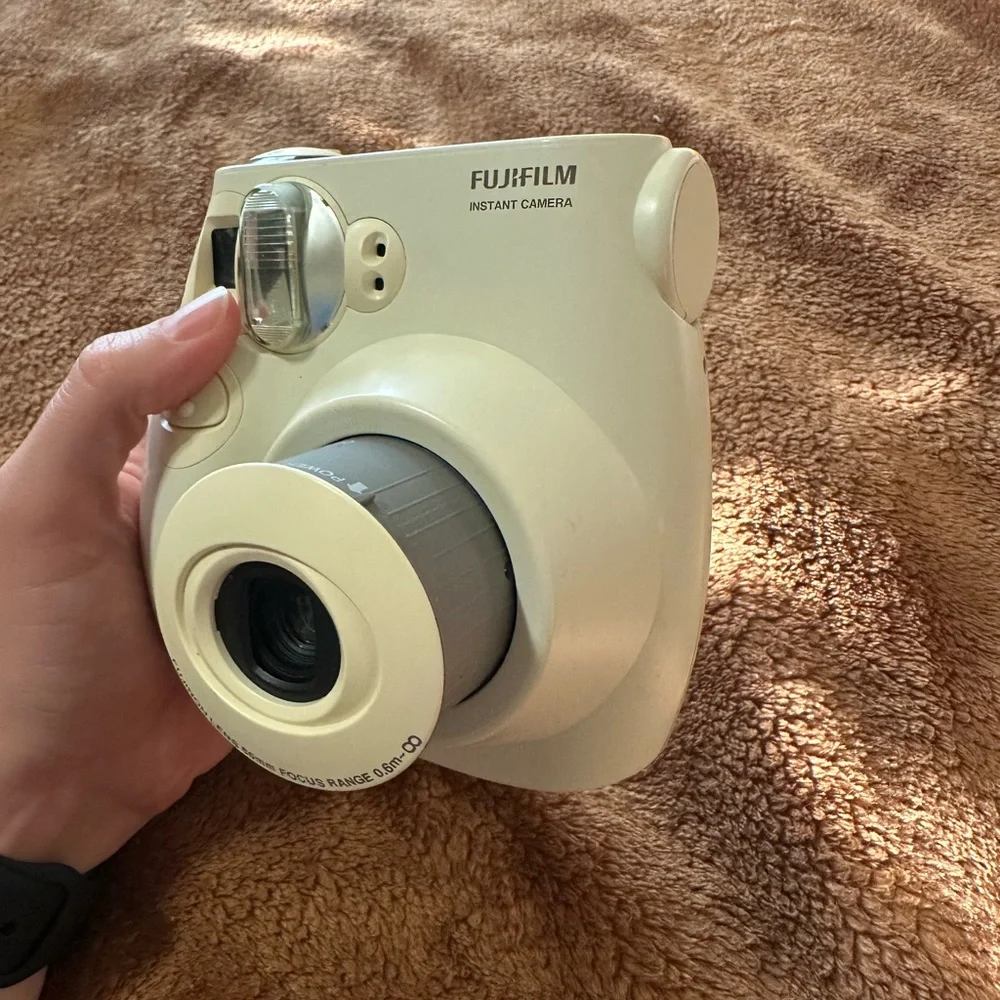 Fujifilm Cream Instant Camera
